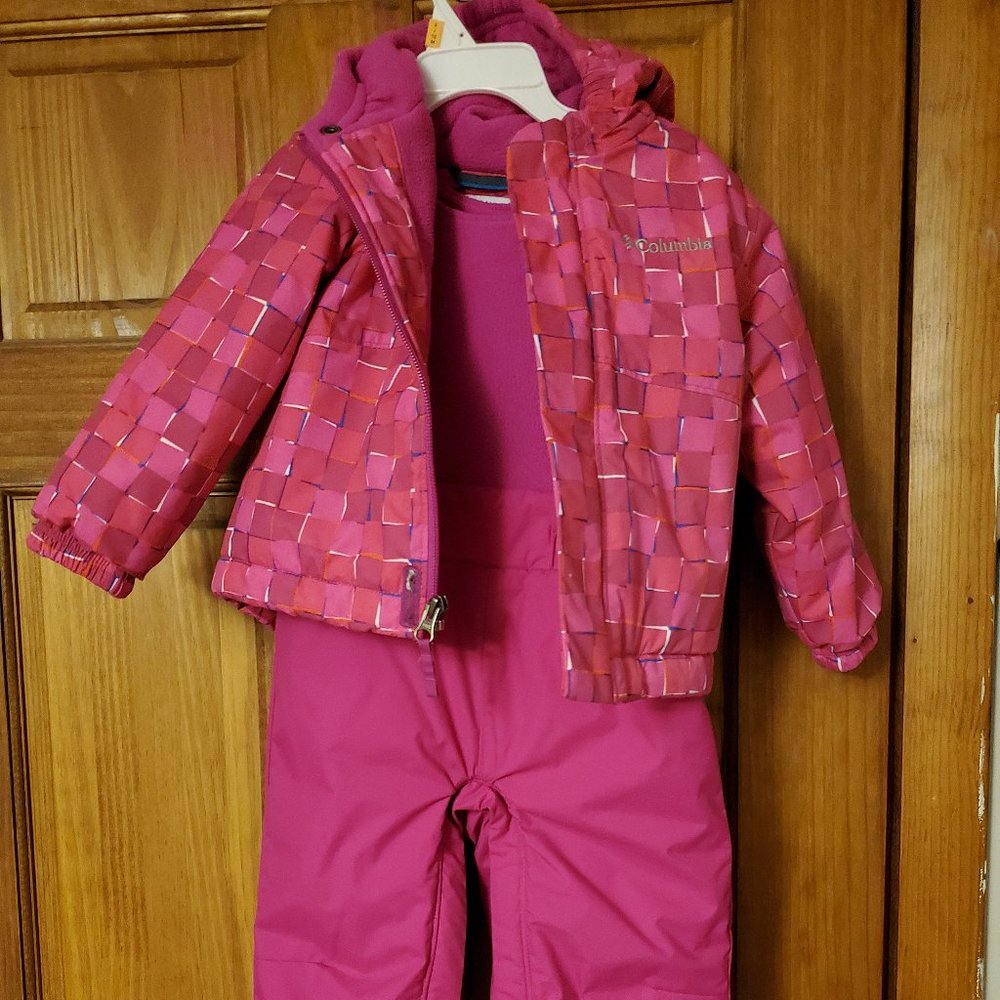 Columbia snowsuit